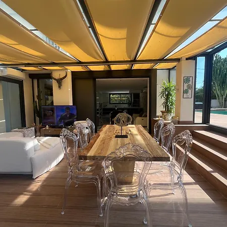 Un Joyau Vue Cap D'antibes Piscine Body Fitness Sauna &