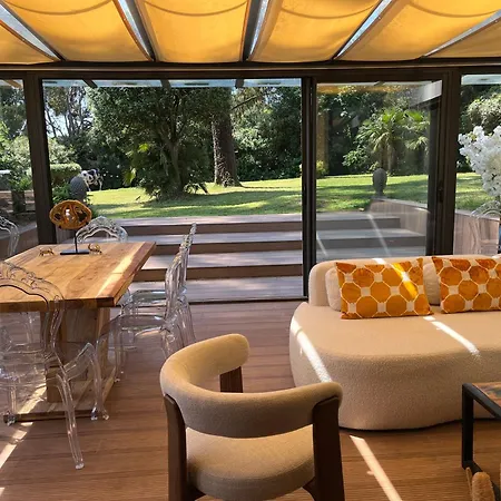 Un Joyau Vue Cap D'antibes Piscine Body Fitness Sauna & Villa *
