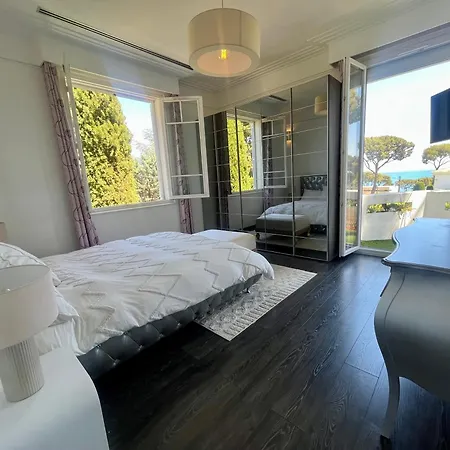 Villa Un Joyau Vue Cap D'antibes Piscine Body Fitness Sauna & *